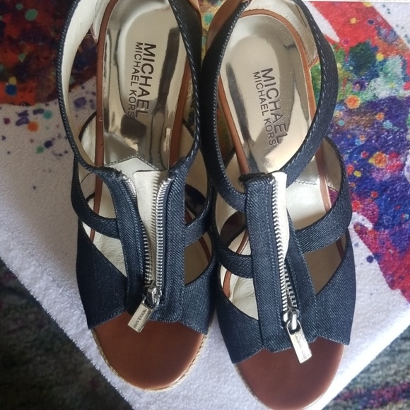 Michael Kors Wedges - Picture 4 of 7